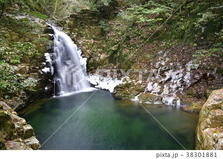 赤目四十八滝 不動滝(三重県名張市) 赤目四十八滝 不動滝(三重県名張市) 38301881