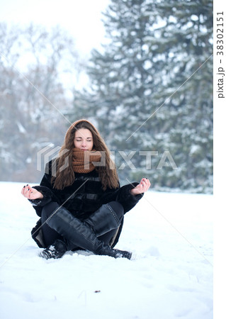 meditating in the snow 38302151