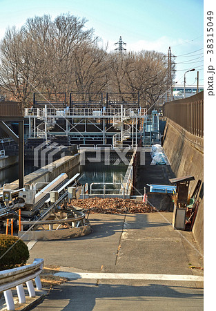 玉川上水散歩:東京都水道局小平監視所 玉川上水散歩:東京都水道局小平監視所 38315049