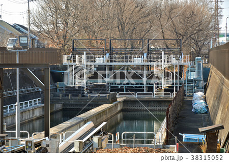 玉川上水散歩：東京都水道局小平監視所 38315052