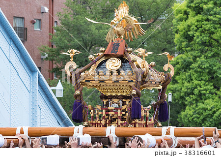 深川八幡宮例大祭神輿 深川八幡宮例大祭神輿 38316601