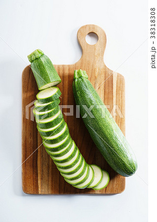 zucchini 38318308