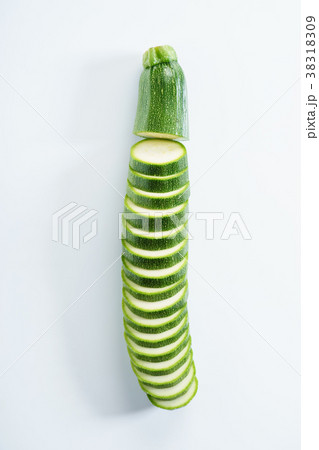 zucchini 38318309
