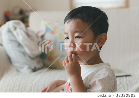 3 years old 3 years old 38320985
