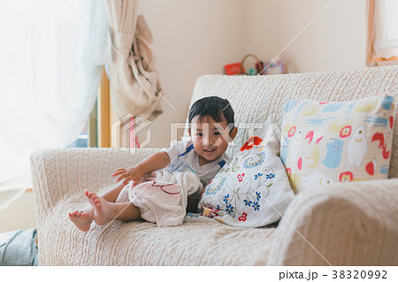 3 years old 38320992