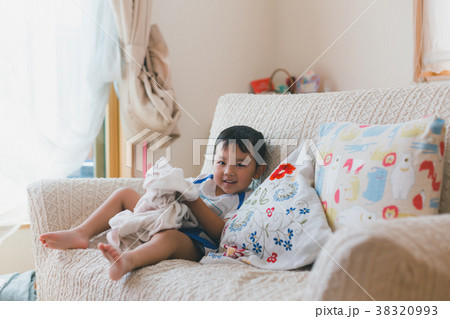 3 years old 38320993