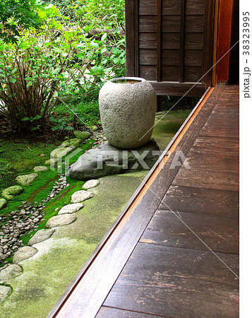 蹲踞のある風景 蹲踞のある風景 38323995