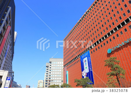 福岡市中央区渡辺通_天神（三越・大丸） 38325078