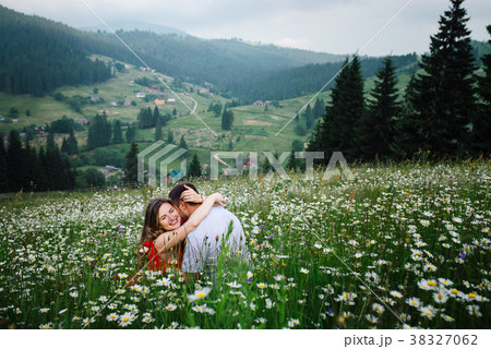 Romantic outdoor portrait. Gorgeous blonde smiling 38327062