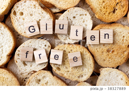 gluten free text on Background from round rusks 38327889