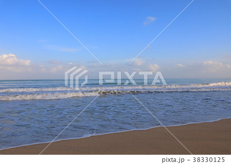 バリ島ジンバランビーチ バリ島ジンバランビーチ 38330125