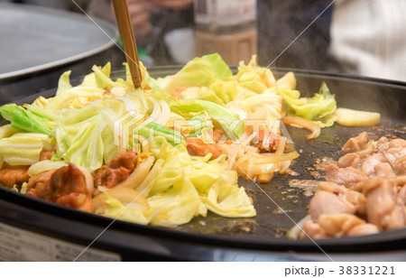 家庭のチーズタッカルビ 38331221