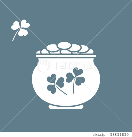 pot with gold coins for St Patrick's Day. pot with gold coins for St Patrick's Day. 38331830