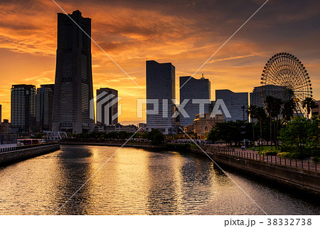 Minato Mirai at dusk, Yokohama Minato Mirai at dusk, Yokohama 38332738