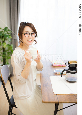 ライフスタイル 女性 ライフスタイル 女性 38333505