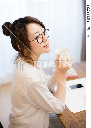 ライフスタイル 女性 ライフスタイル 女性 38333723