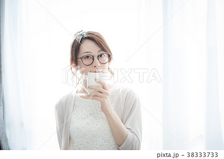 ポートレート 女性 ポートレート 女性 38333733