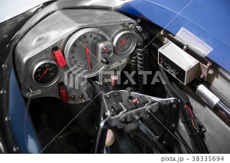 Closep photo of Car interior 38335694