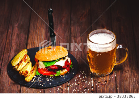 Home made mouth-watering, delicious beef burger Home made mouth-watering, delicious beef burger 38335863