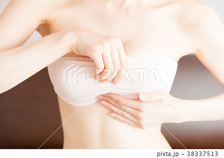 下着・女性 38337513