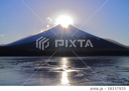 冬のダイヤモンド富士 38337920