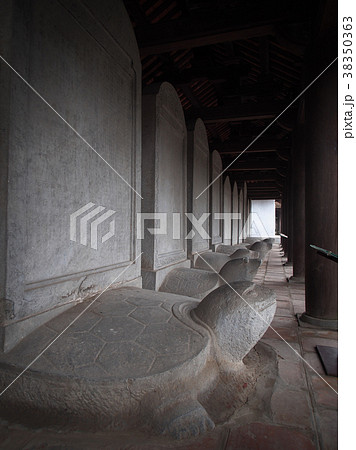 Temple of Literature, Hanoi, Vietnam / ベトナム・ハノイ・文廟 38350363