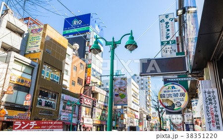 コリアタウン　新大久保 38351220