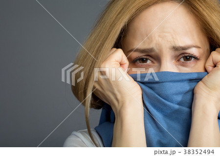 Sad young woman feeling bad Sad young woman feeling bad 38352494