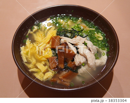 奄美名物 「鶏飯」 奄美名物 「鶏飯」 38353304