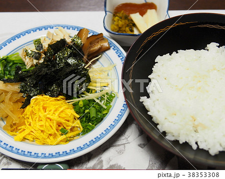 奄美名物 「鶏飯」 奄美名物 「鶏飯」 38353308