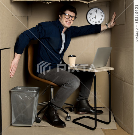 Annoyed manager is feeling discomfort inside small 38353401