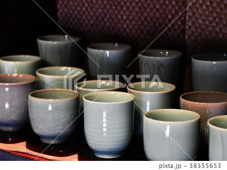 伊万里市大川内山の鍋島焼 38355653