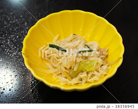 鹿児島名物 「油そうめん」 38356945