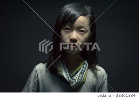 人影 女子 女児 38361834