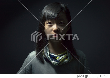 人影 女子 女児 38361838