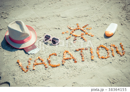 Word vacation, accessories for sunbathing Word vacation, accessories for sunbathing 38364155