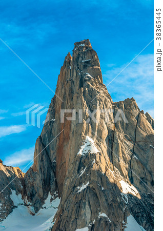 Fitz Roy mountain, El Chalten, Argentina 38365445