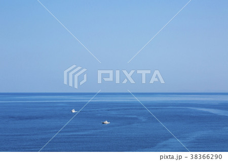 海と釣船 海と釣船 38366290
