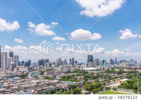 Cityscape with building in city of Bangkok 38376122