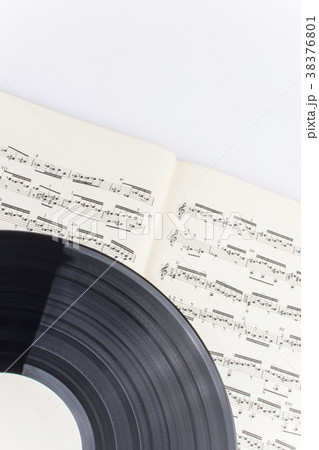 楽譜とレコード 38376801