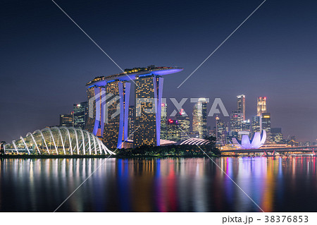 Singapore cityscape and business center at night 38376853