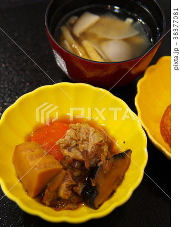 鹿児島名物 「とんこつ」 38377081