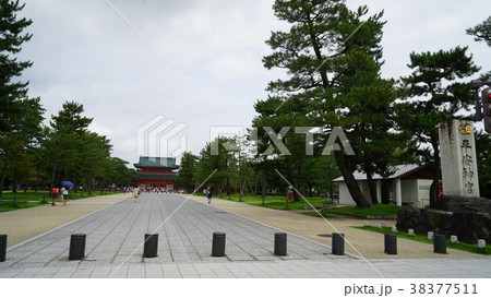 岡崎公園前から平安神宮へ 38377511