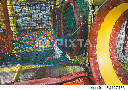 4 years old 38377588