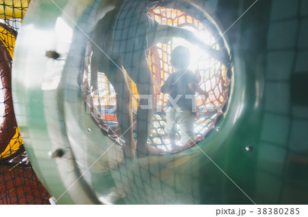 4 years old & 9 years old 4 years old & 9 years old 38380285