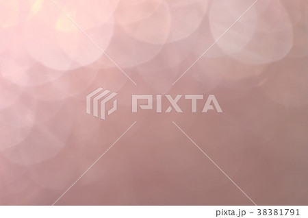 和の色グラデーション背景素材（薄柿色） 38381791