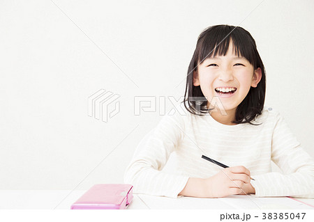 教育　子供 38385047