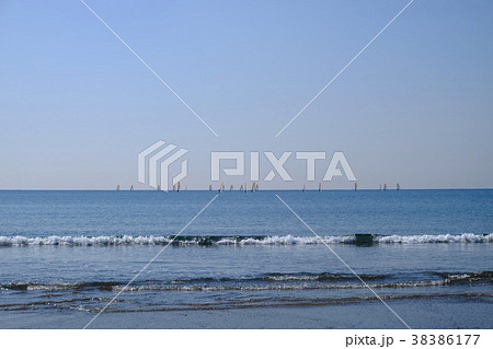 海岸の風景・由比ヶ浜 海岸の風景・由比ヶ浜 38386177