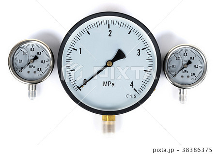 The pressure sensor in the pipeline is a manometer The pressure sensor in the pipeline is a manometer 38386375