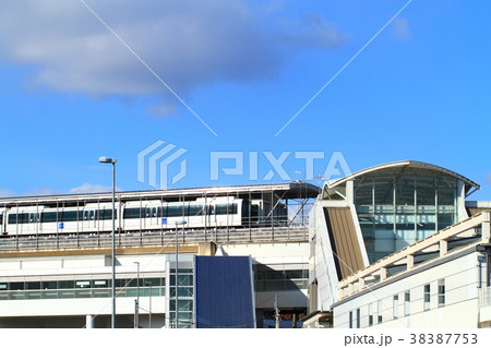 八草駅 駅前の風景 八草駅 駅前の風景 38387753